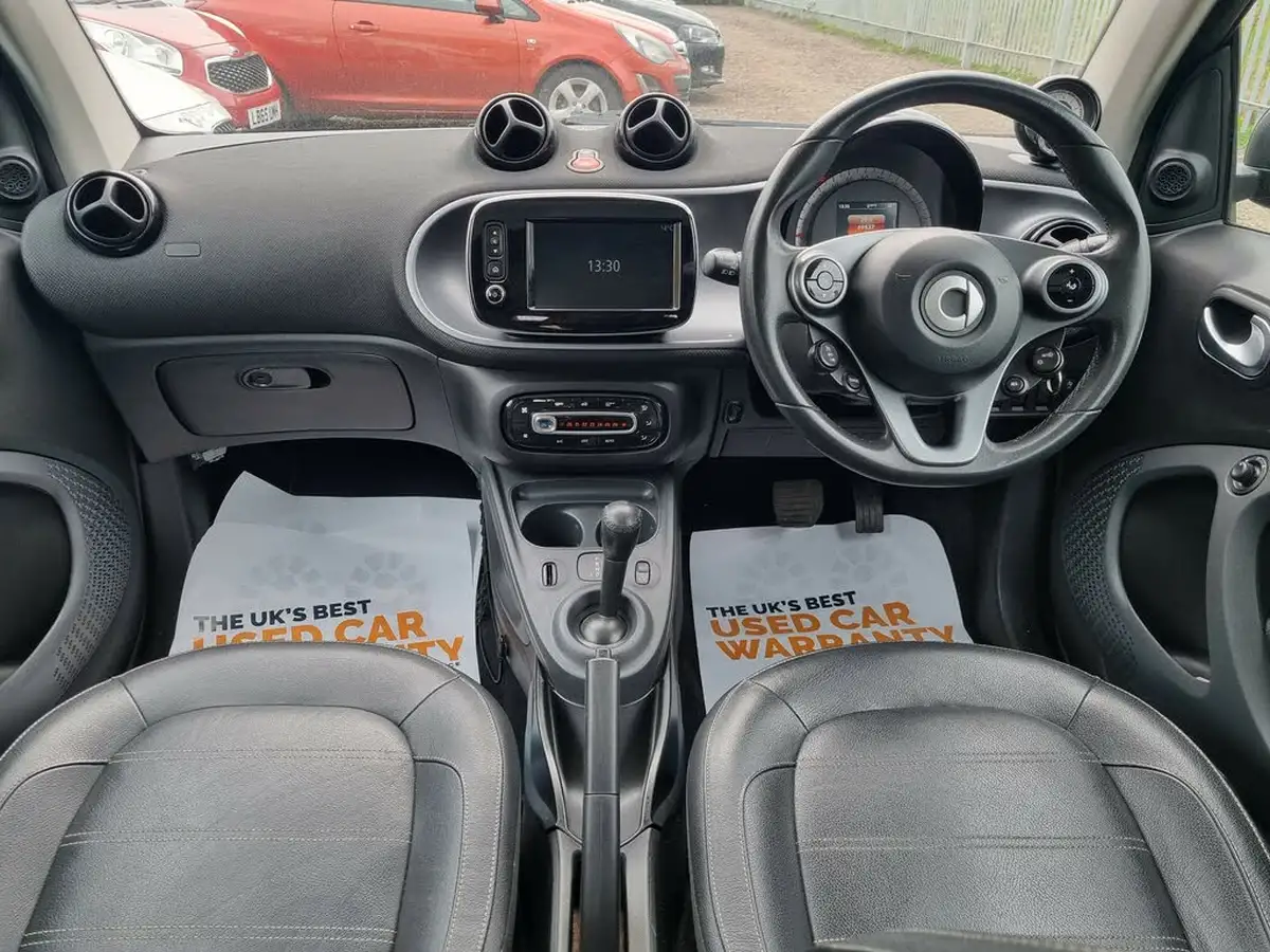 2017-smart-fortwo-09-prime-89bhp-premiumss-coupe-twinamic-big-9