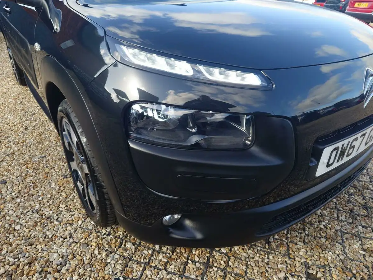 2018-citroen-c4-cactus-16bluehdi-flair-edition-big-8