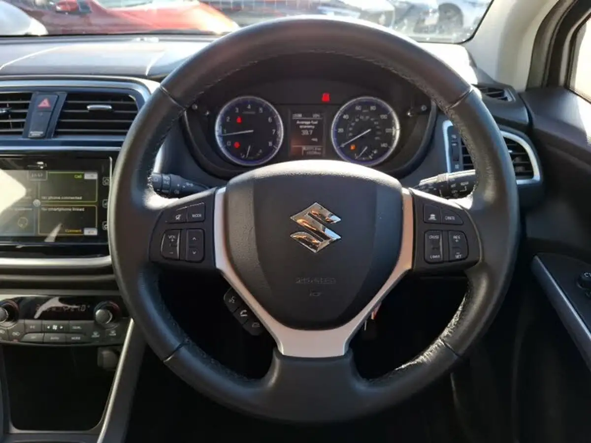 2020-suzuki-s-cross-14-boosterjet-sz-t-big-11