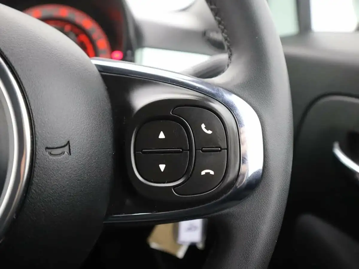 2020-fiat-500-12-lounge-big-24