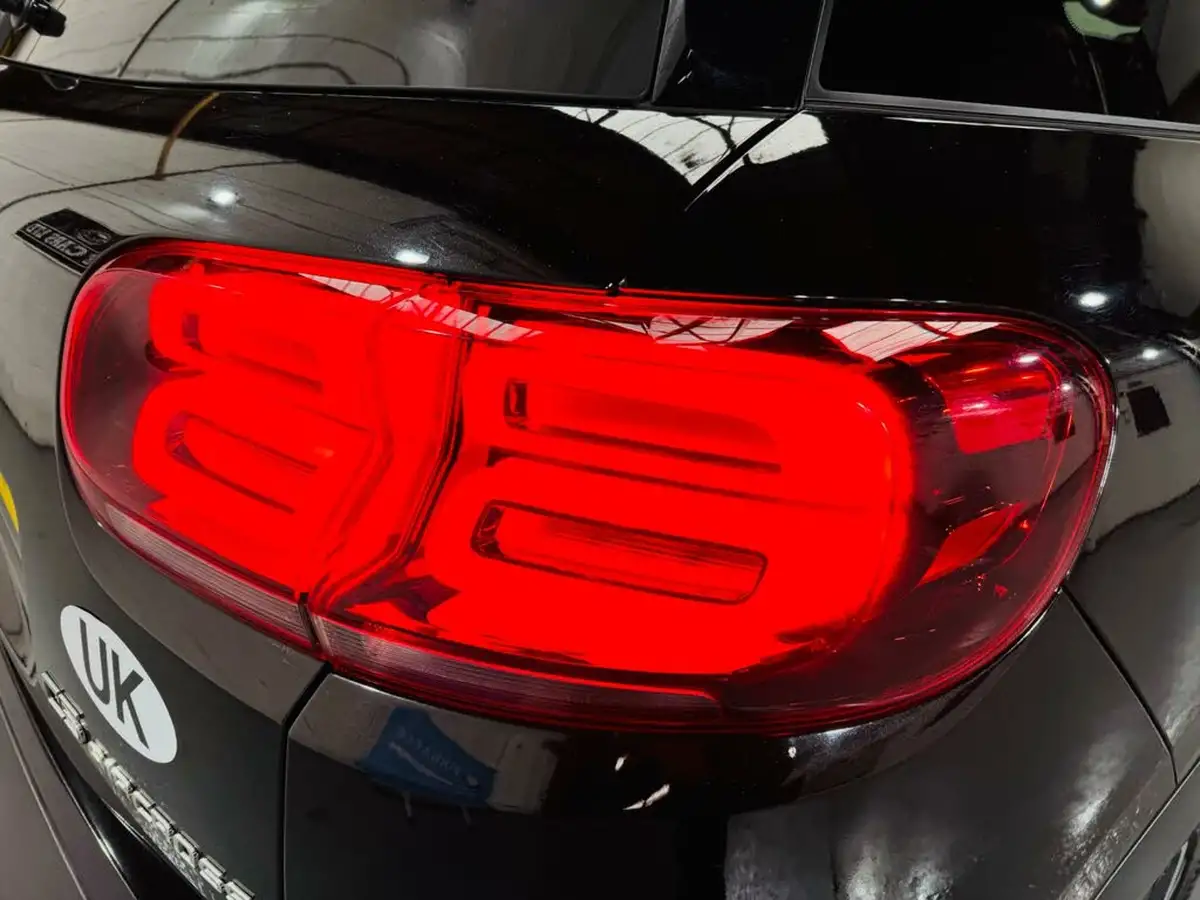 2019-citroen-c5-aircross-16-puretech-flair-big-27