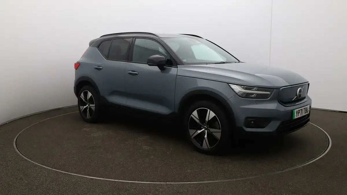 2021-volvo-xc40-e-twin-recharge-plus-big-1