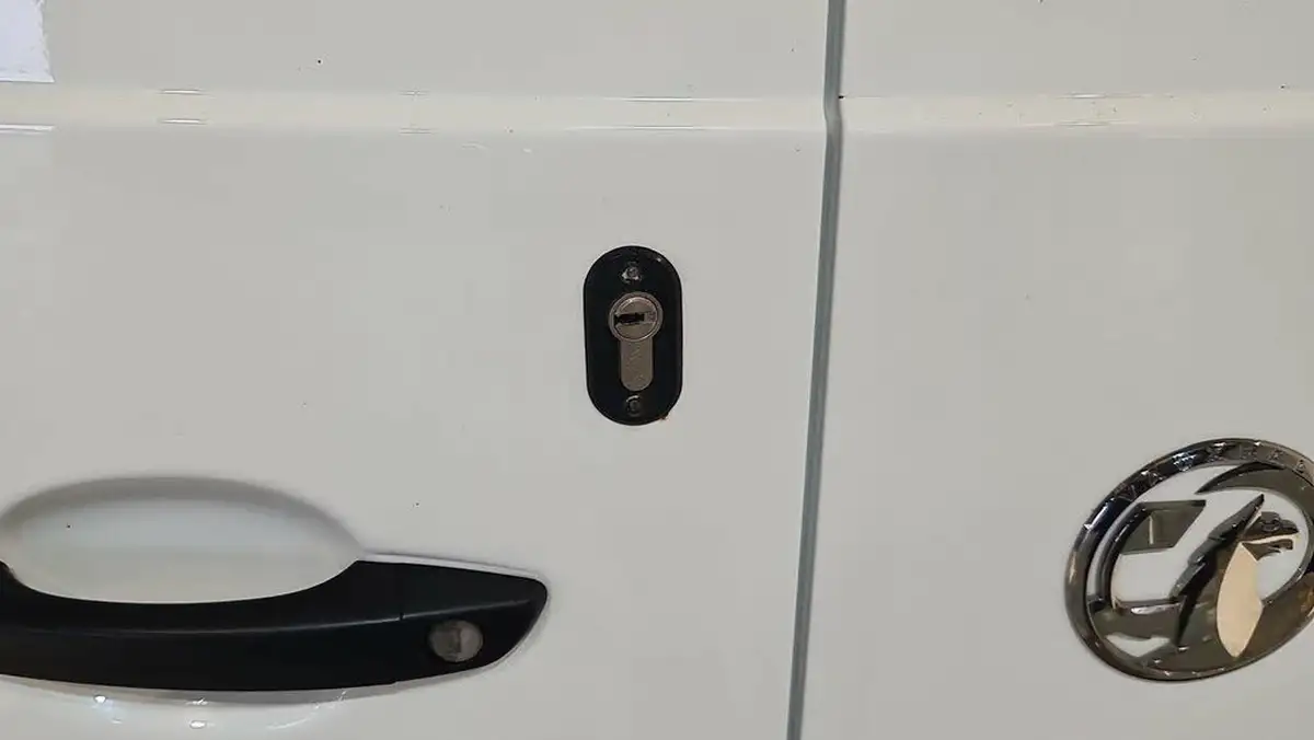 2022-vauxhall-vivaro-15td-2900-l1h1-dynamic-big-13