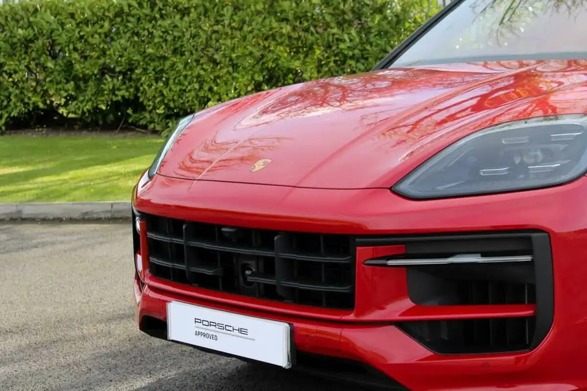 2024-porsche-cayenne-30-v6-353ps-coupe-big-13