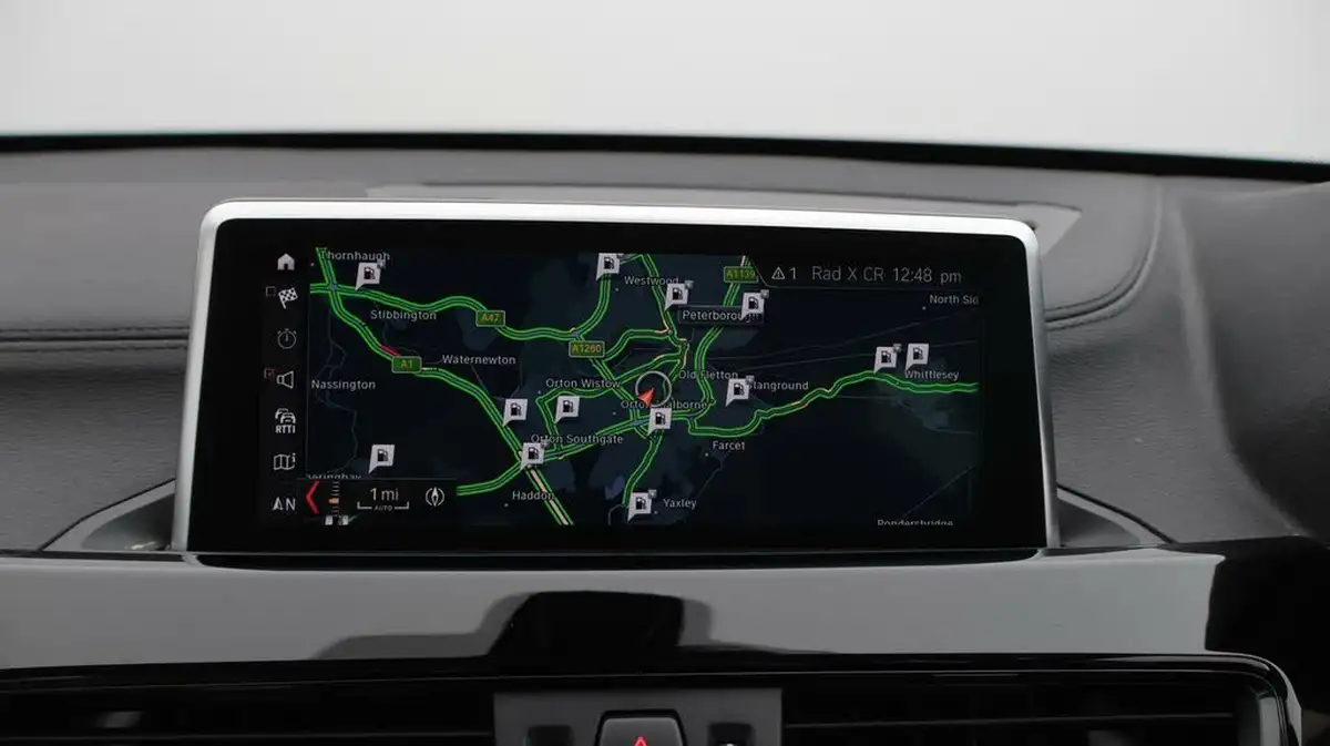 2022-bmw-x1-20-xdrive20i-xline-big-11