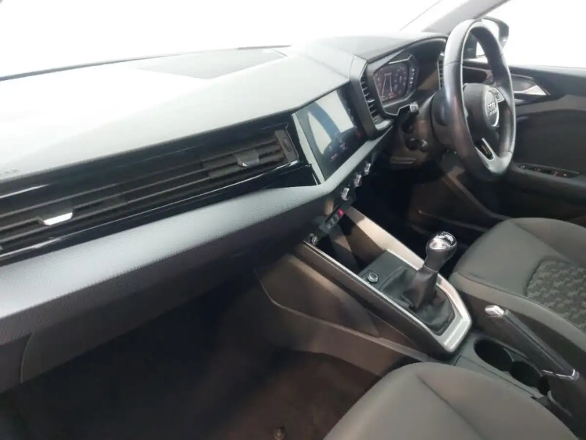2019-audi-a1-10-30-tfsi-sport-ss-big-4