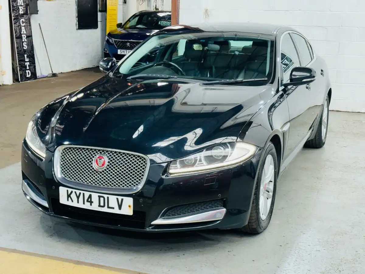 2014-jaguar-xf-22td-luxury-163ps-saloon-4d-big-2