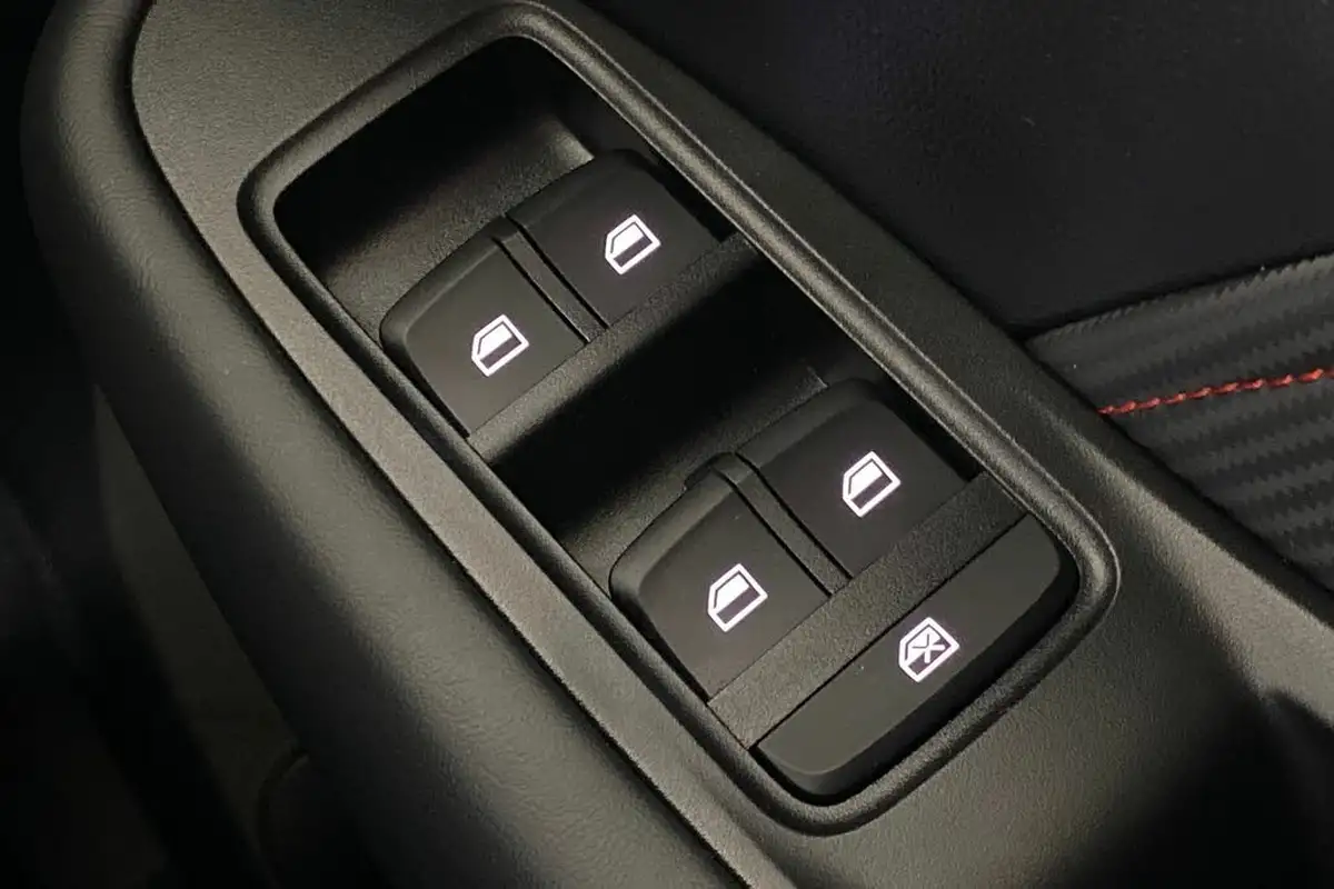 2023-mg-zs-suv-10t-gdi-exclusive-auto-big-37