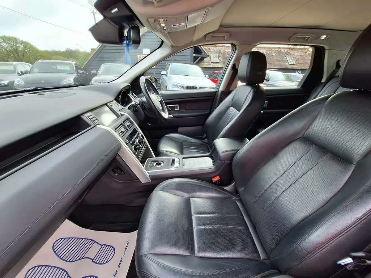 2016-land-rover-discovery-sport-20td4-hse-180ps-awd-ss-auto-big-8