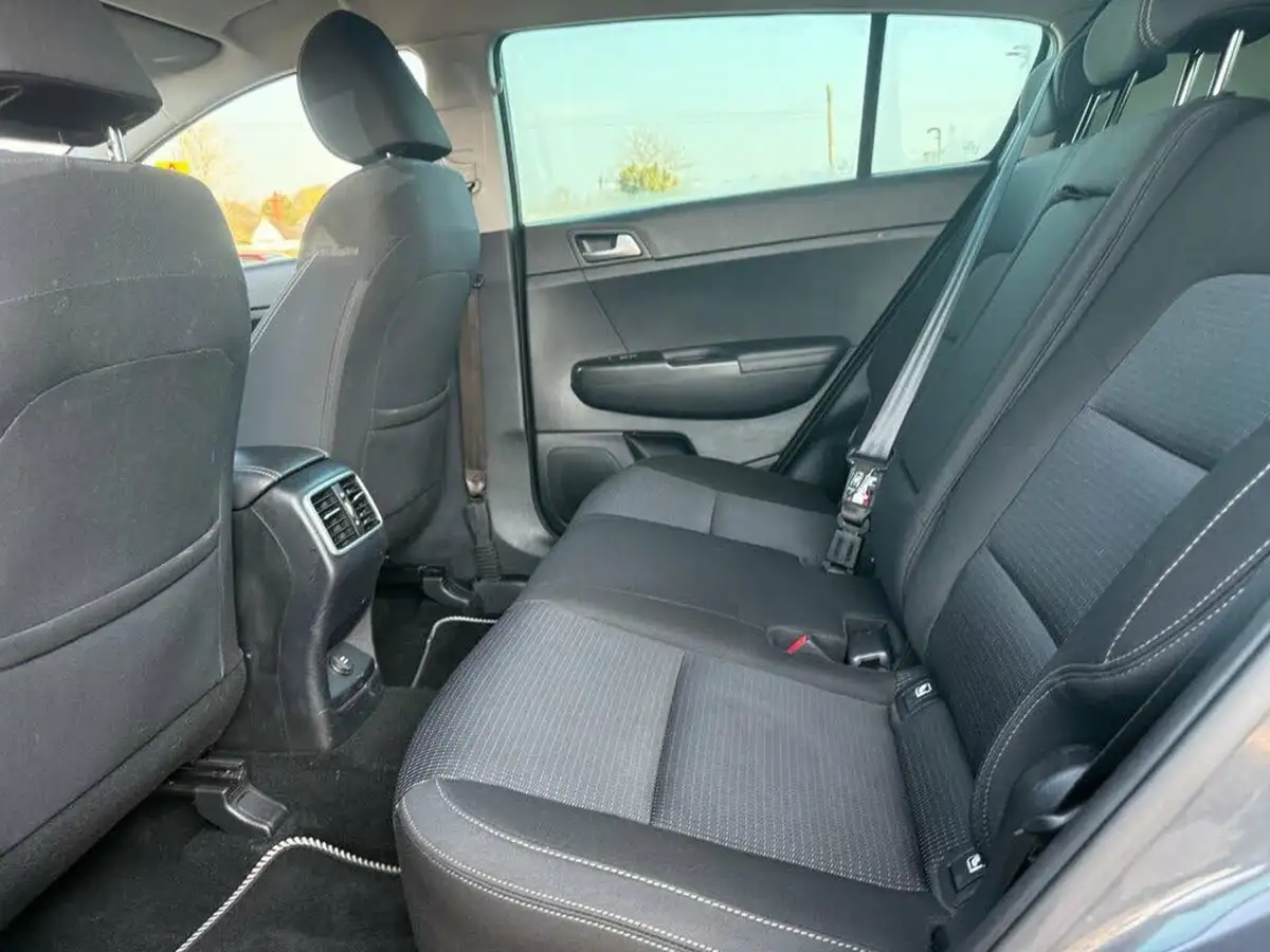 2018-kia-sportage-16-gdi-2-big-11