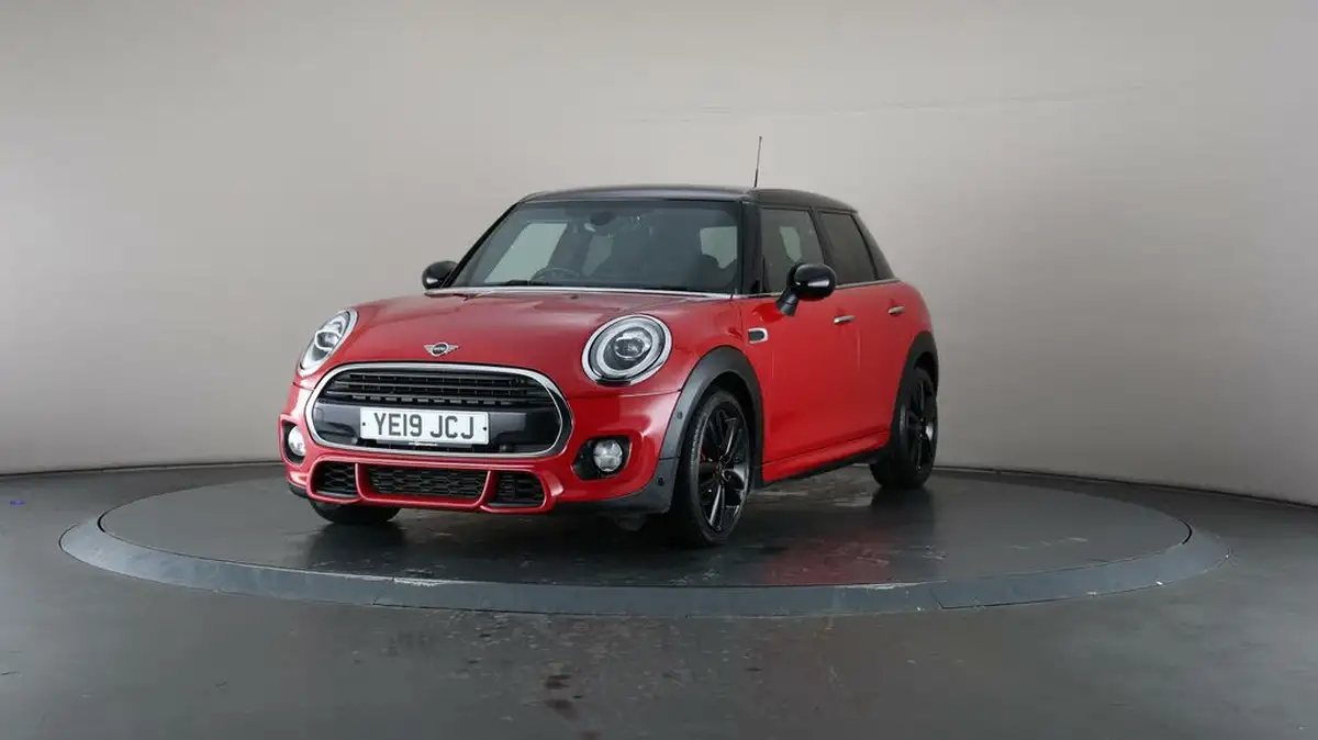 2019-mini-cooper-15-cooper-sport-hatchback-5d-auto-big-37