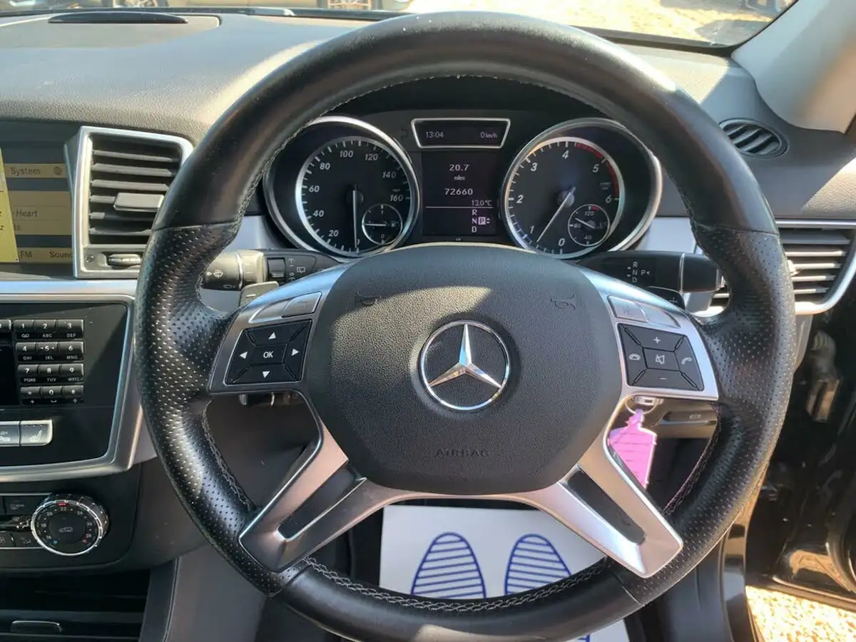 2012-mercedes-benz-m-class-30td-ml350-bluetec-sport-big-13