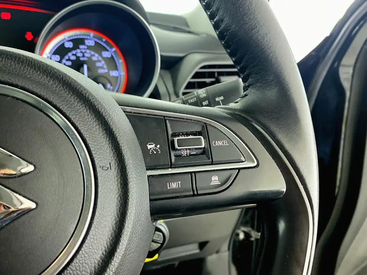 2021-suzuki-swift-12-dualjet-sz-l-big-18