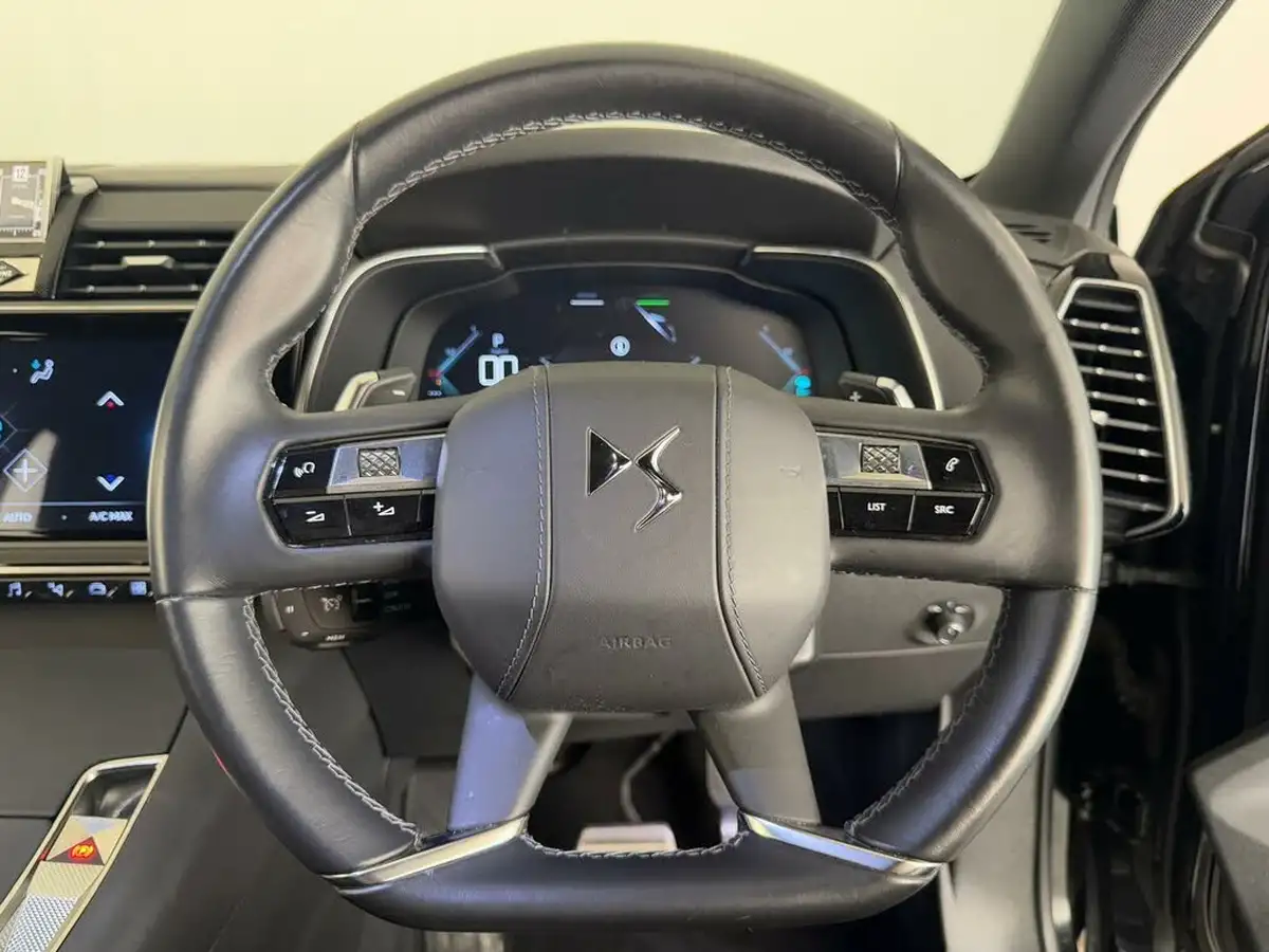 2021-ds-ds-7-crossback-e-tense-prestige-300ps-4x4-5d-big-28