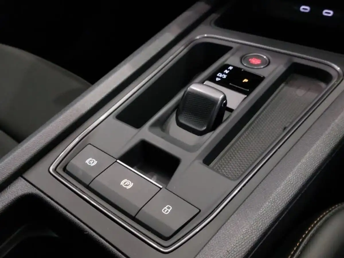 2024-cupra-leon-nf-15-etsi-v1-hatchback-big-15