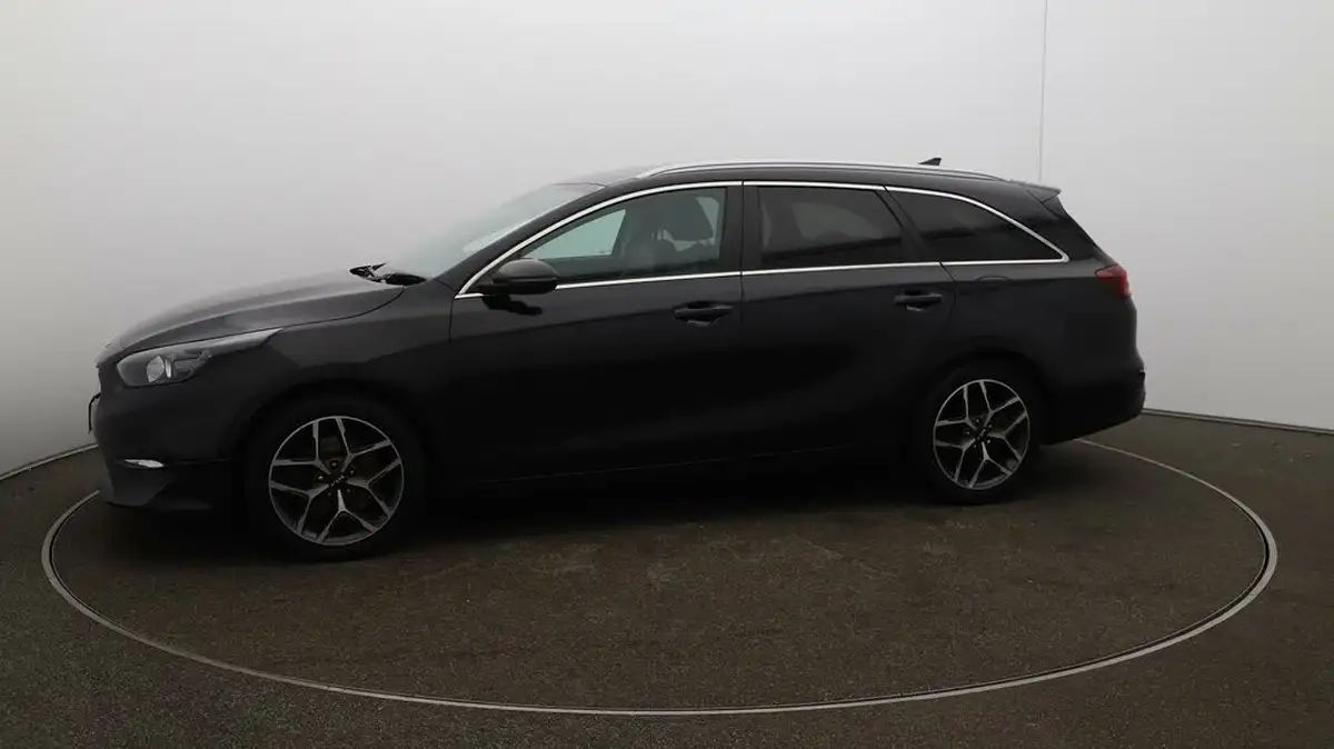 2022-kia-ceed-15-t-gdi-3-sportswagon-big-56