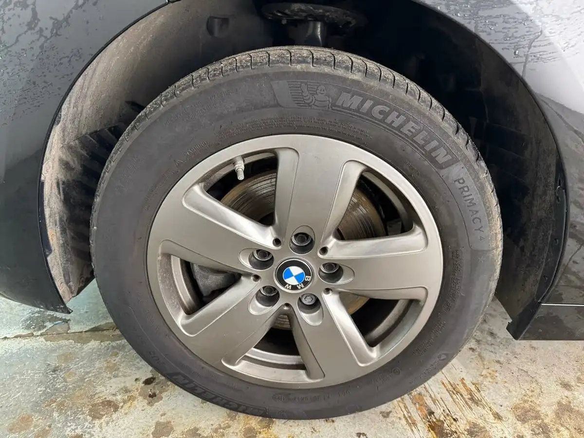 2023-bmw-1-series-15-118i-se-big-41