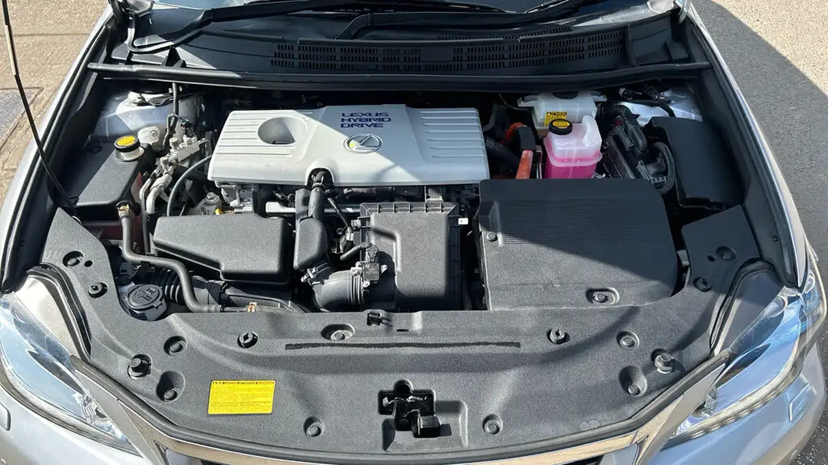 2012-lexus-ct-200h-18-se-l-premier-big-15