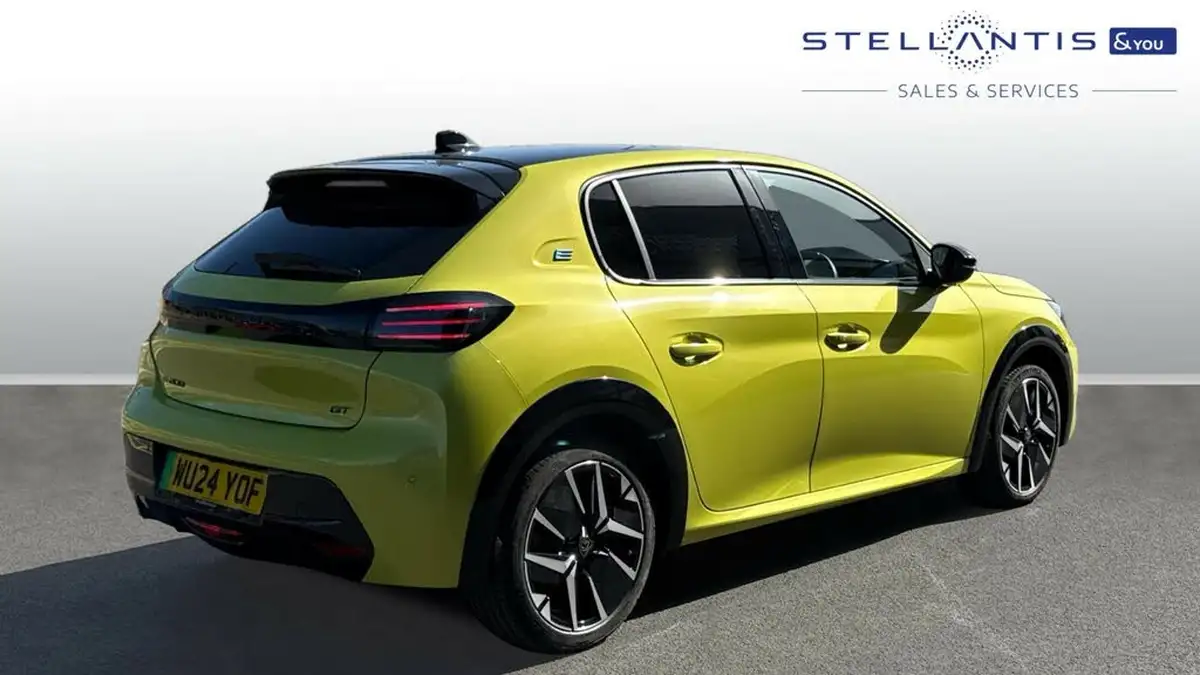 2024-peugeot-208-e-gt-156ps-51kwh-big-2