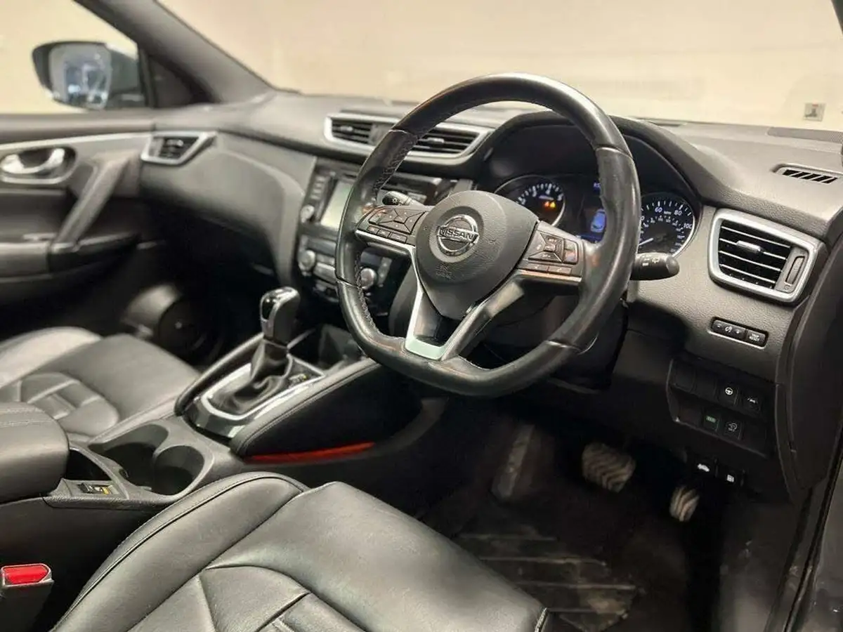 2020-nissan-qashqai-13-dig-t-tekna-160ps-19in-alloys-dct-big-13