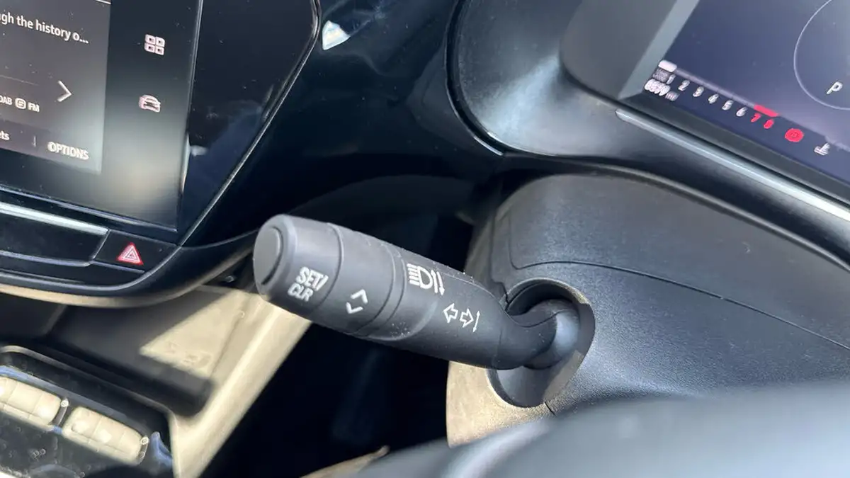 2022-vauxhall-corsa-12-turbo-elite-edition-auto-big-26