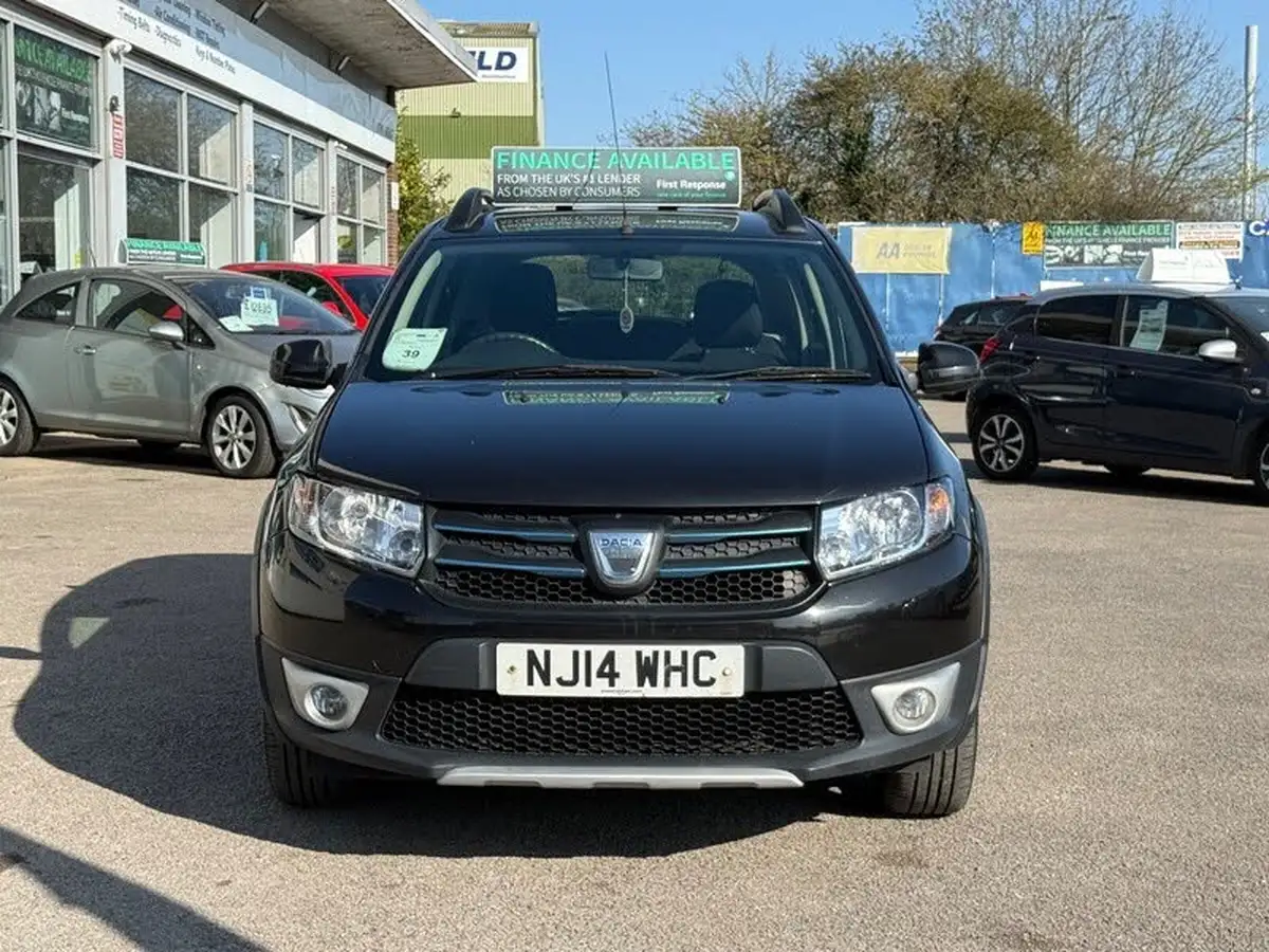 2014-dacia-sandero-stepway-15d-laureate-big-7