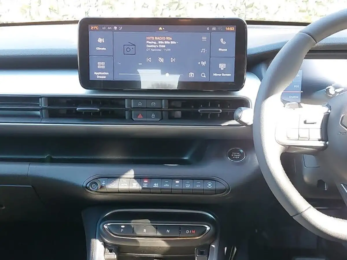 2025-jeep-avenger-12-gse-summit-e-hybrid-48v-auto-big-10