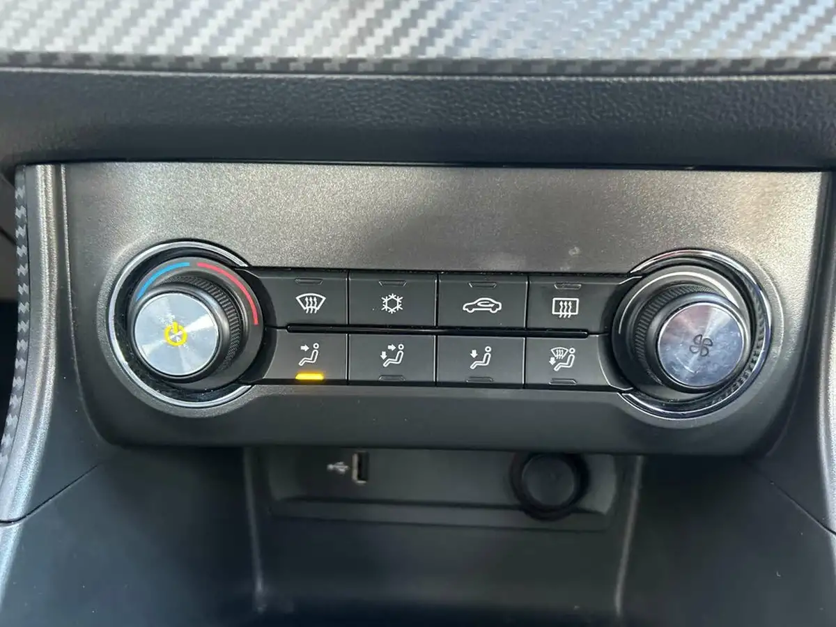 2019-mg-zs-suv-15-vti-tech-exclusive-105bhp-big-37
