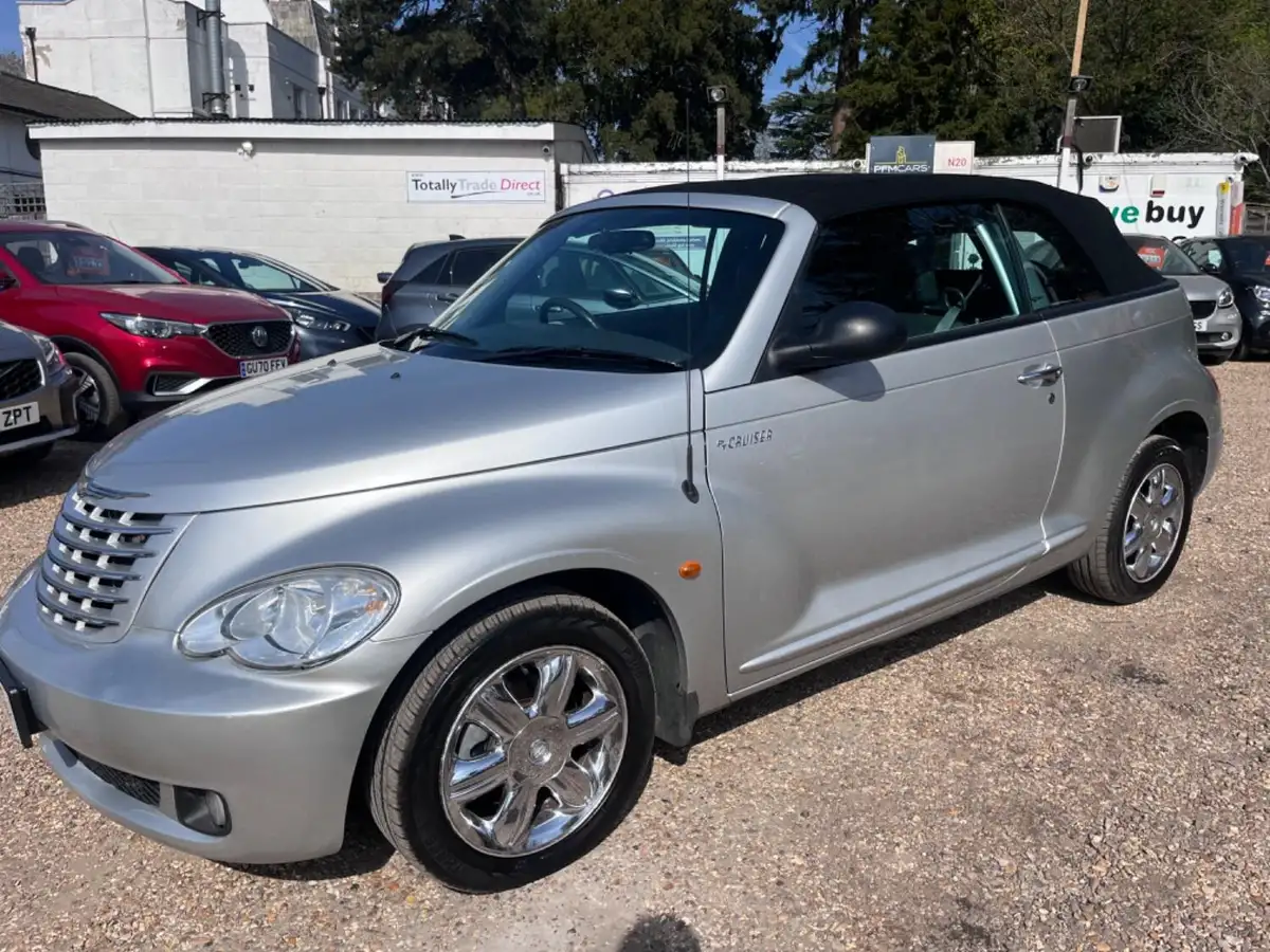 2007-chrysler-pt-cruiser-24-limited-rhd-cabriolet-2d-auto-big-13