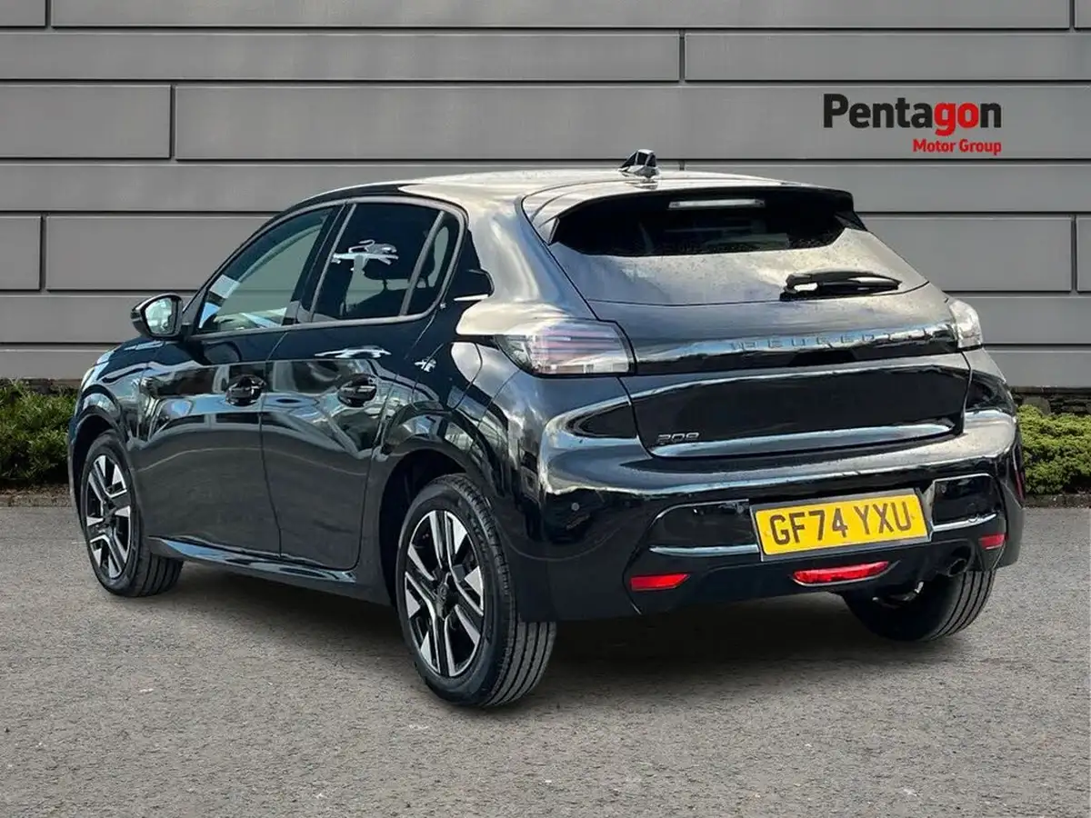 2024-peugeot-208-12-puretech-allure-big-1