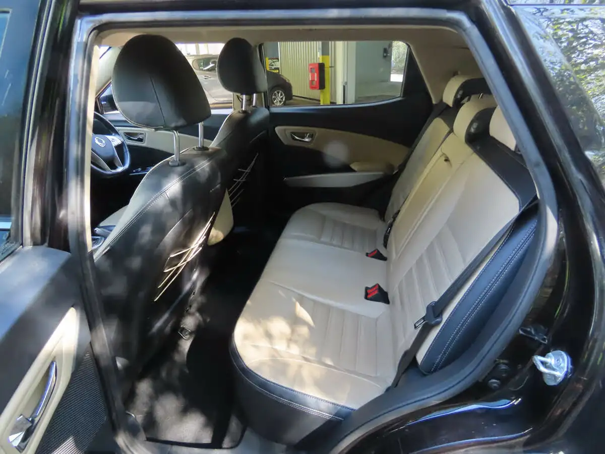 2016-kgm-ssangyong-tivoli-16td-elx-2wd-big-4