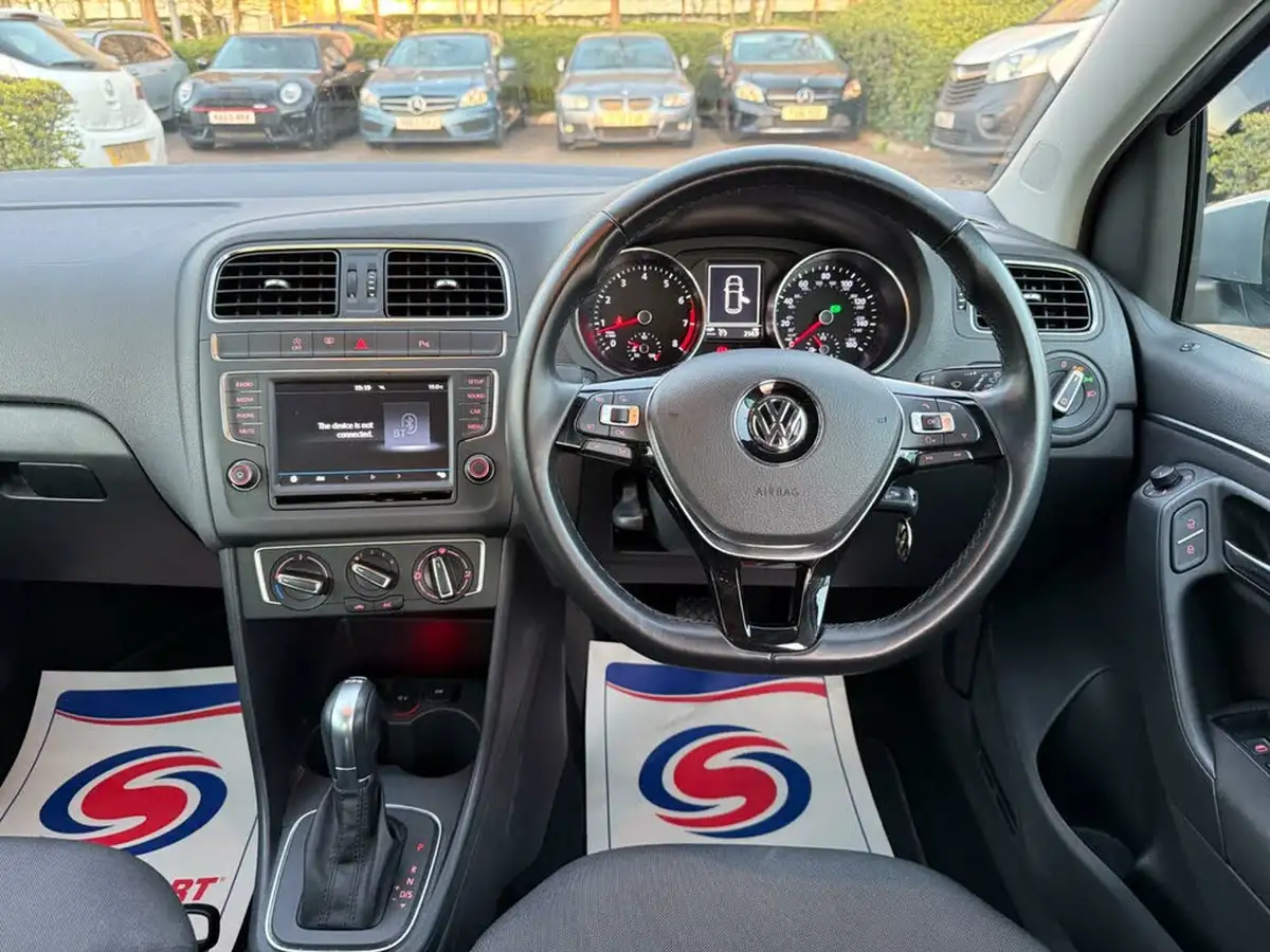 2016-volkswagen-polo-12-tsi-match-5d-dsg-big-9