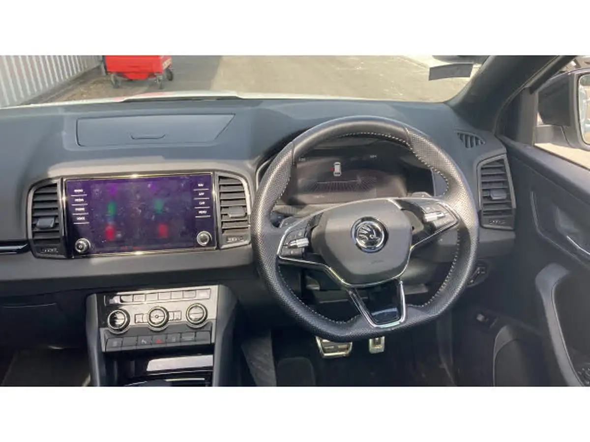 2023-skoda-karoq-20tdi-sportline-4x4-dsg-big-9