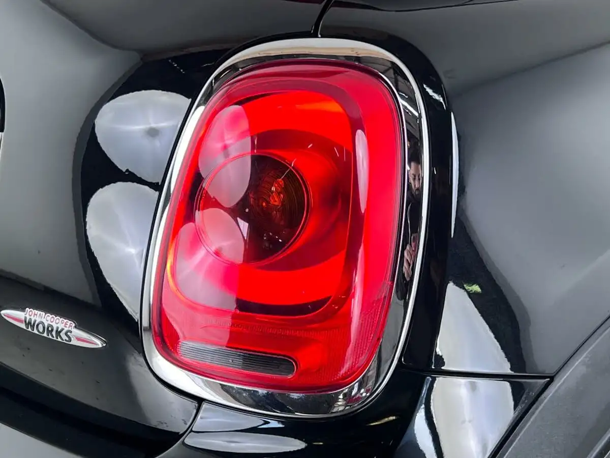 2017-mini-cooper-20-john-cooper-works-ss-hatchback-3d-big-7