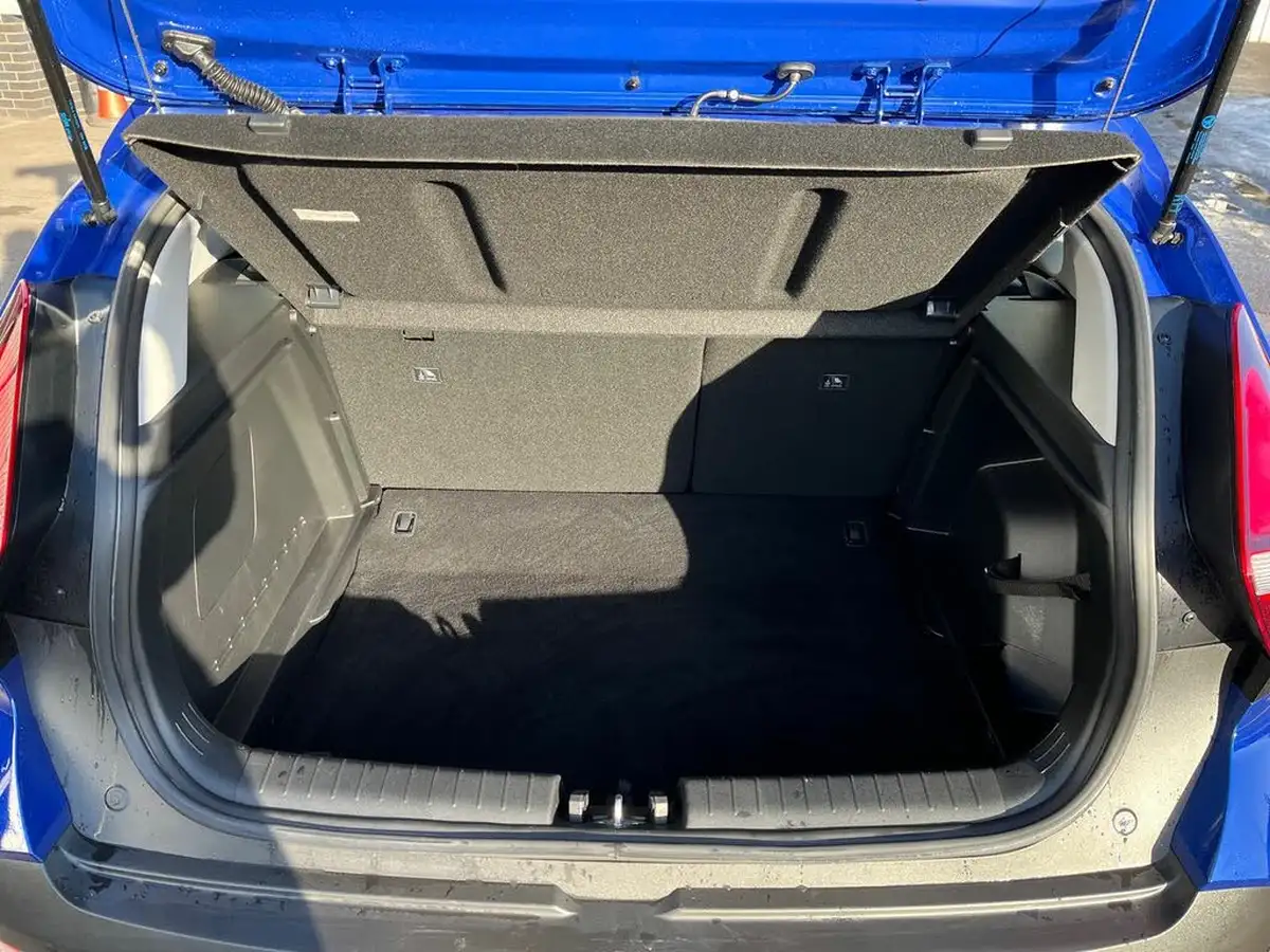 2023-hyundai-bayon-10-t-gdi-se-connect-dct-big-9