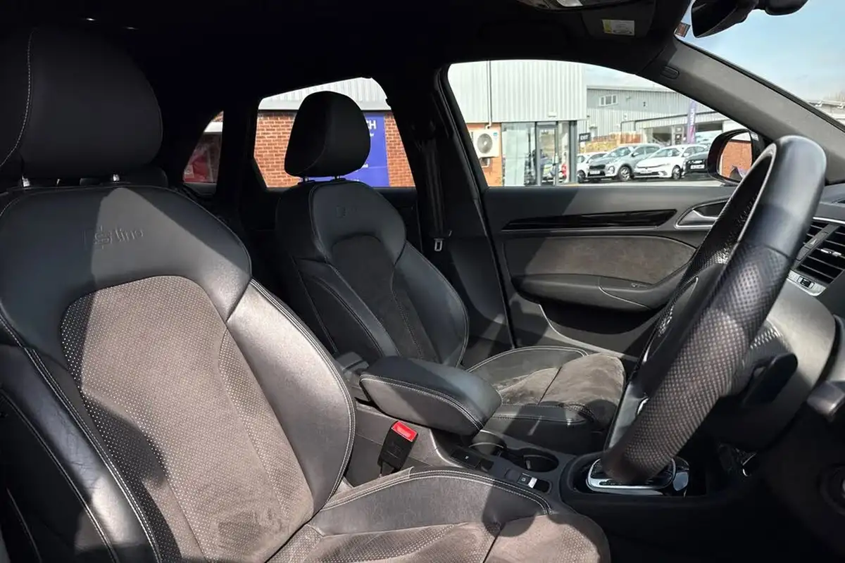 2017-audi-q3-20-tdi-quattro-black-edition-184ps-s-tronic-big-23