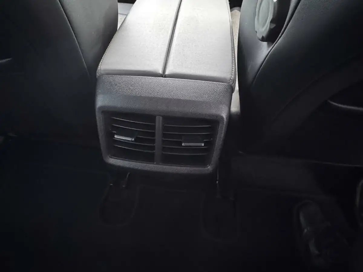 2022-citroen-c5-aircross-12-puretech-shine-ss-big-12