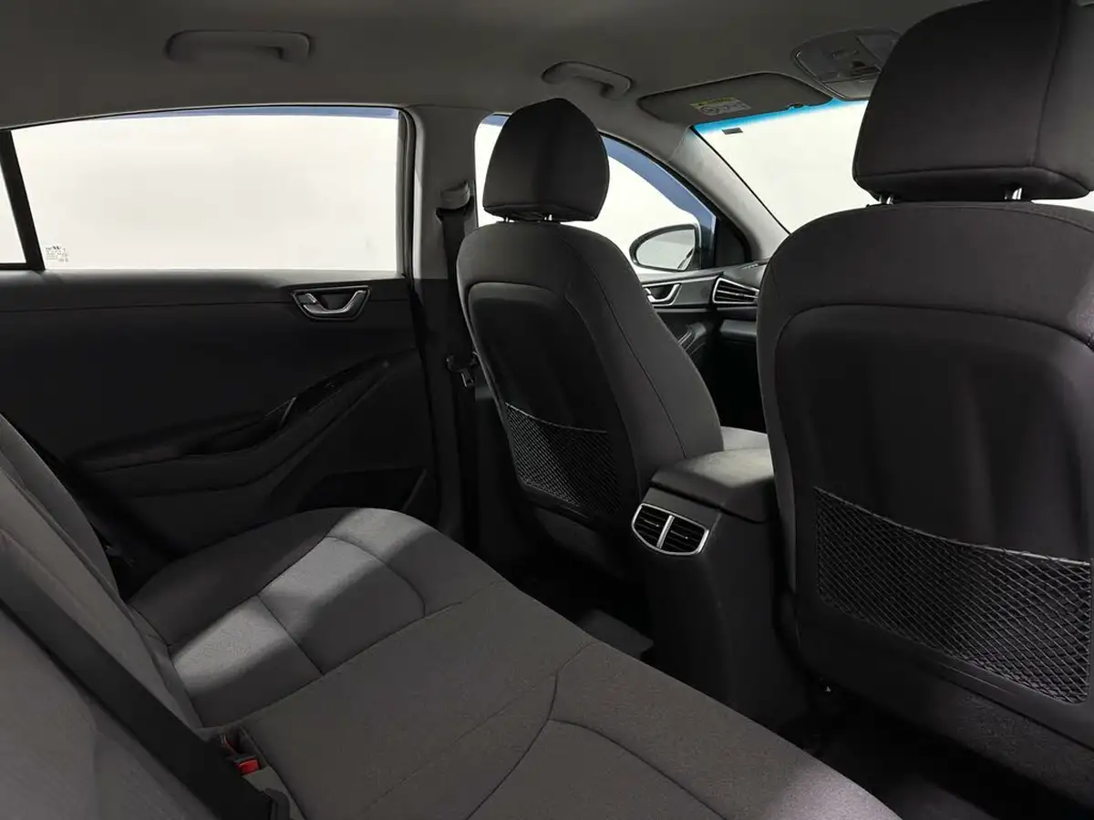2022-hyundai-ioniq-16-gdi-premium-hybrid-big-40