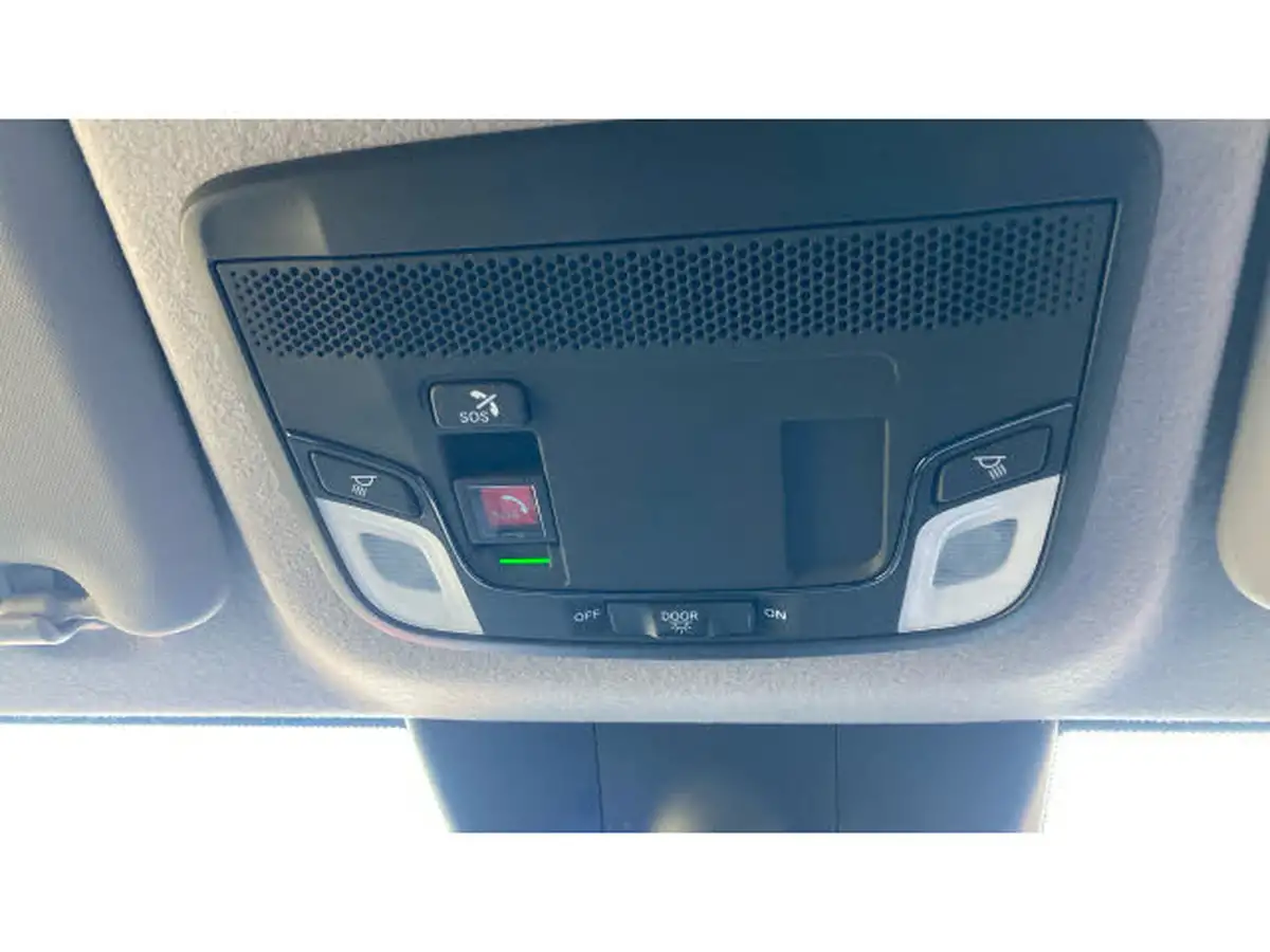 2021-honda-jazz-15-i-mmd-crosstar-ex-109ps-two-tone-big-29