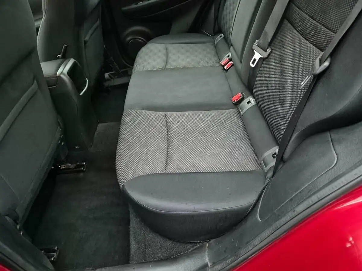 2015-nissan-qashqai-15dci-acenta-smart-vision-pack-big-17