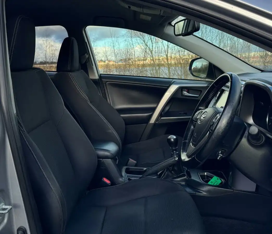 2017-toyota-rav4-20d-4d-business-edition-plus-big-11