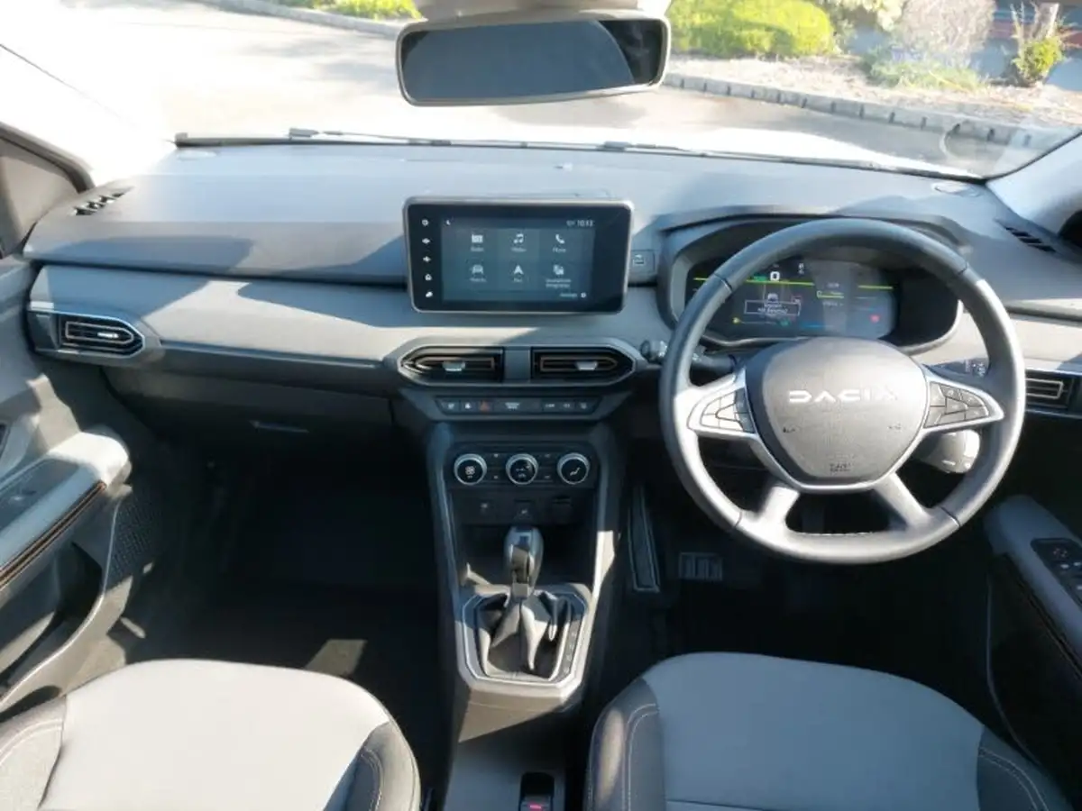 2024-dacia-jogger-16-tce-extreme-big-2