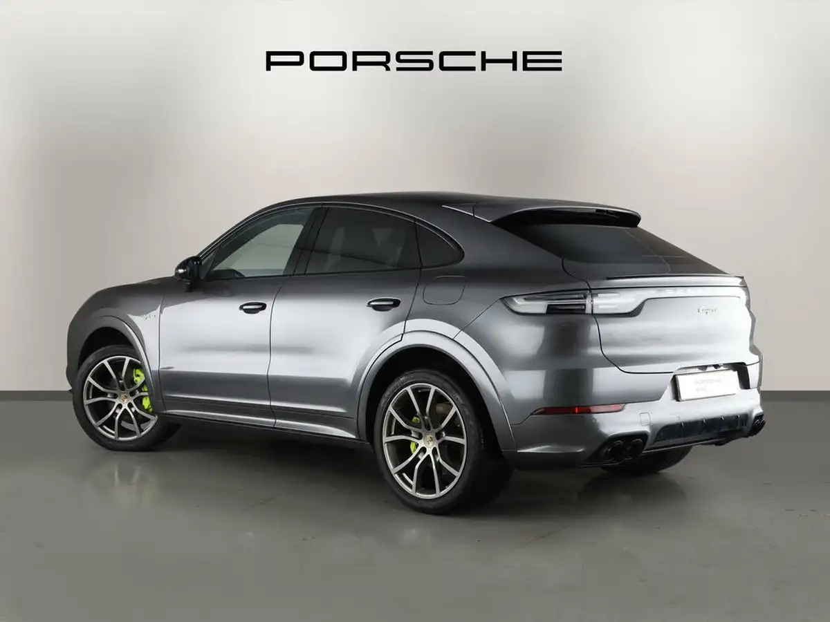 2022-porsche-cayenne-30-v6-e-hybrid-coupe-big-1