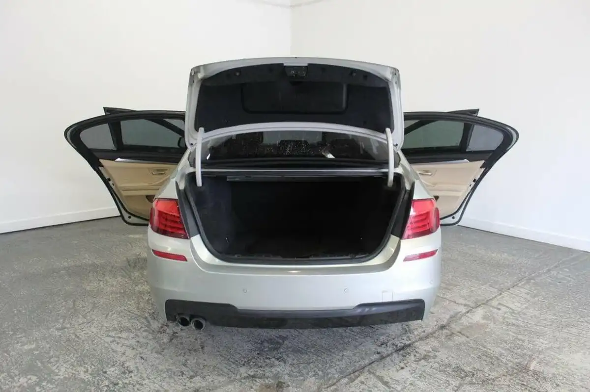 2012-bmw-5-series-20td-520d-m-sport-184bhp-blueperformance-saloon-4d-auto-big-13