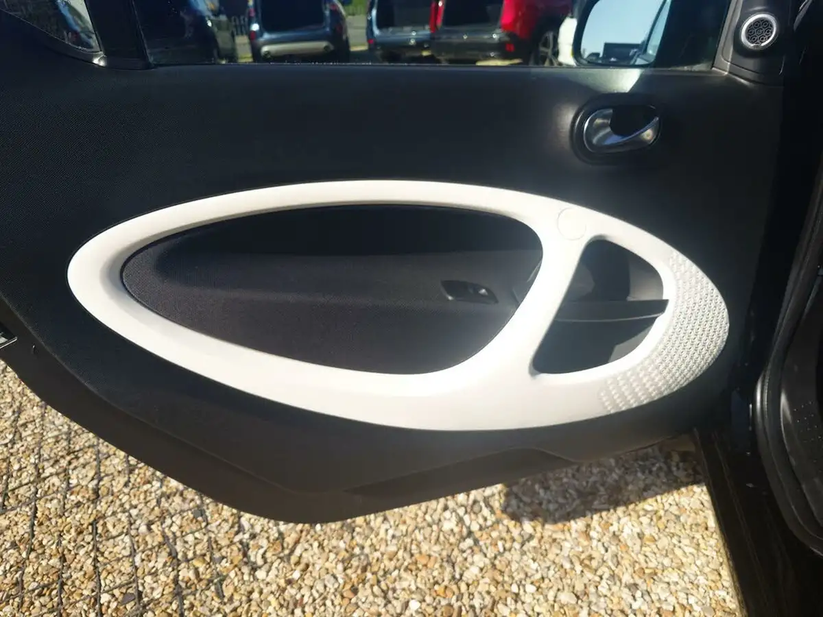 2016-smart-fortwo-10-passion-70bhp-ss-coupe-big-15