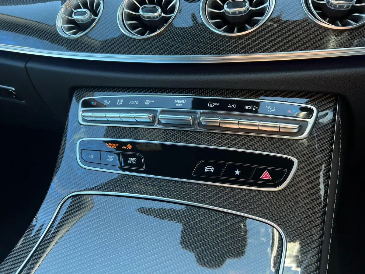 2022-mercedes-benz-e-class-30-e53-amg-night-edition-premium-plus-457ps-cabriolet-2d-tct-big-55