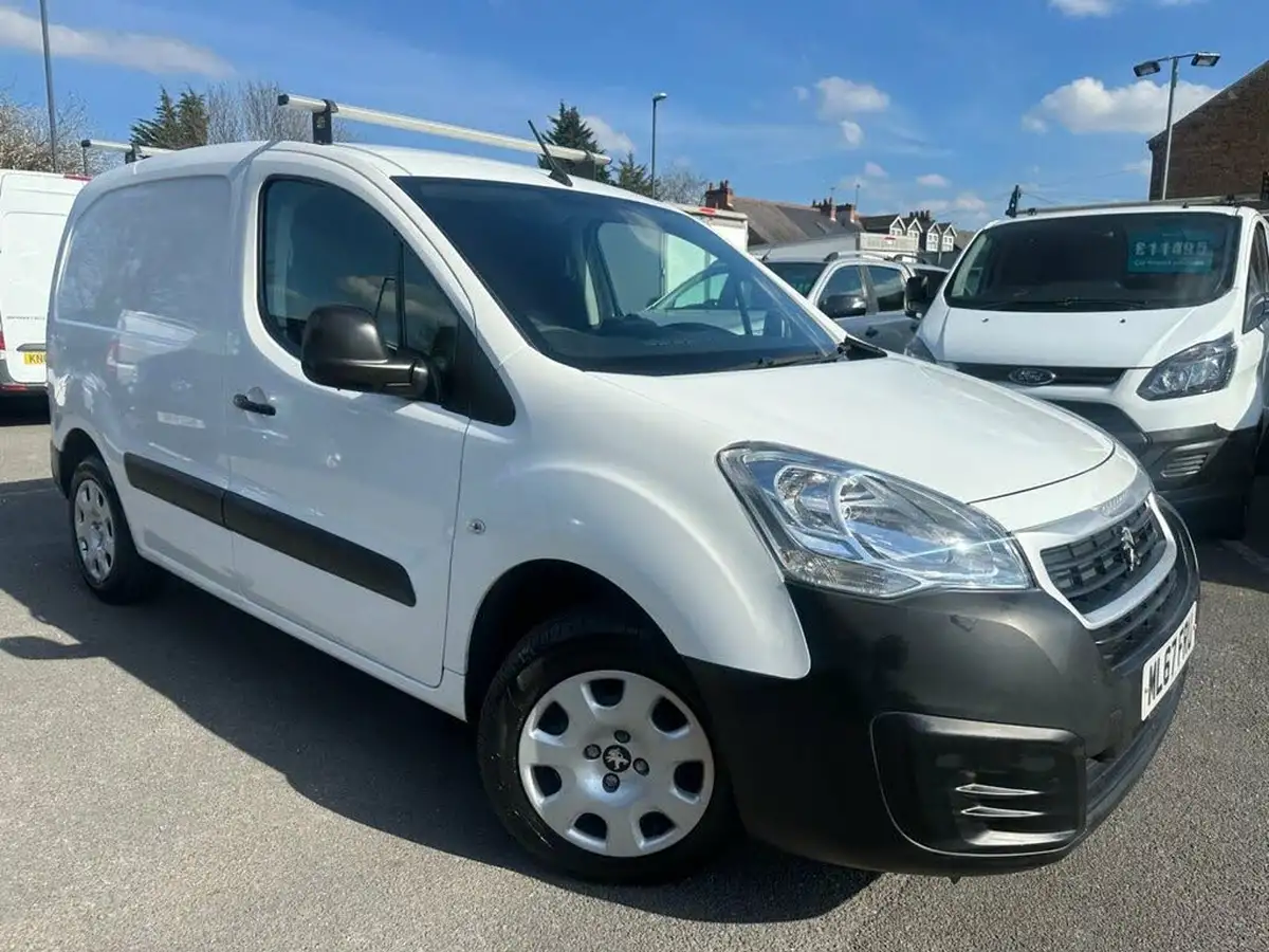 2017-peugeot-partner-16bluehdi-professional-l1-100pseu6-854-big-1