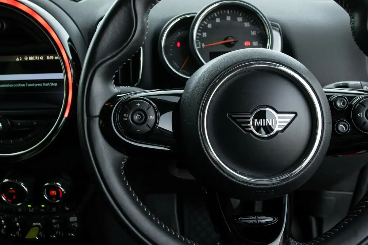 2019-mini-countryman-15-cooper-s-e-phev-exclusive-big-18