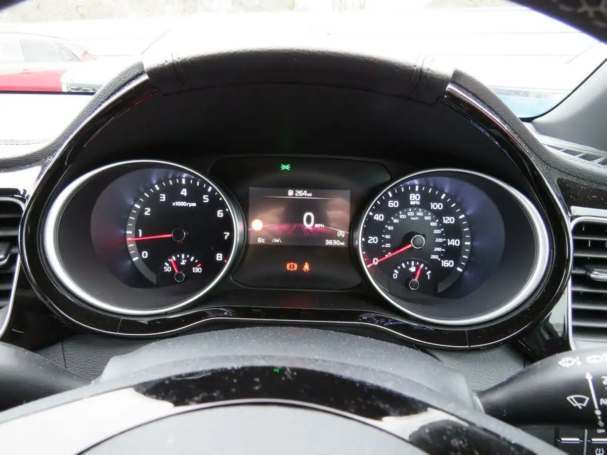 2024-kia-ceed-15-t-gdi-gt-line-138bhp-big-24