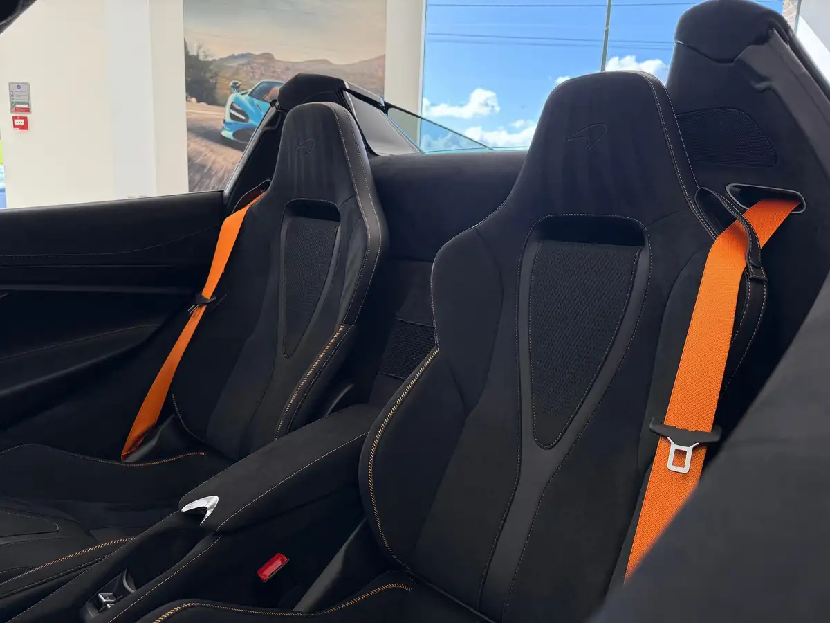 2024-mclaren-750s-40-spider-big-16